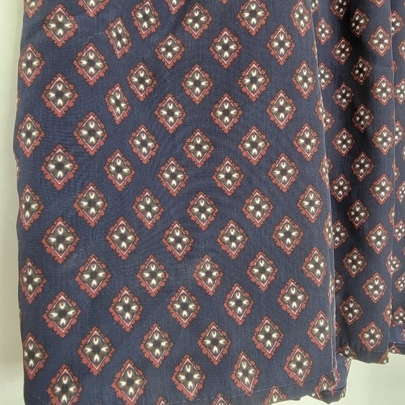 MNG Diamond Design Print Two Front Pockets Elastic Waist Ruffle on top hem - Picture 6 of 11